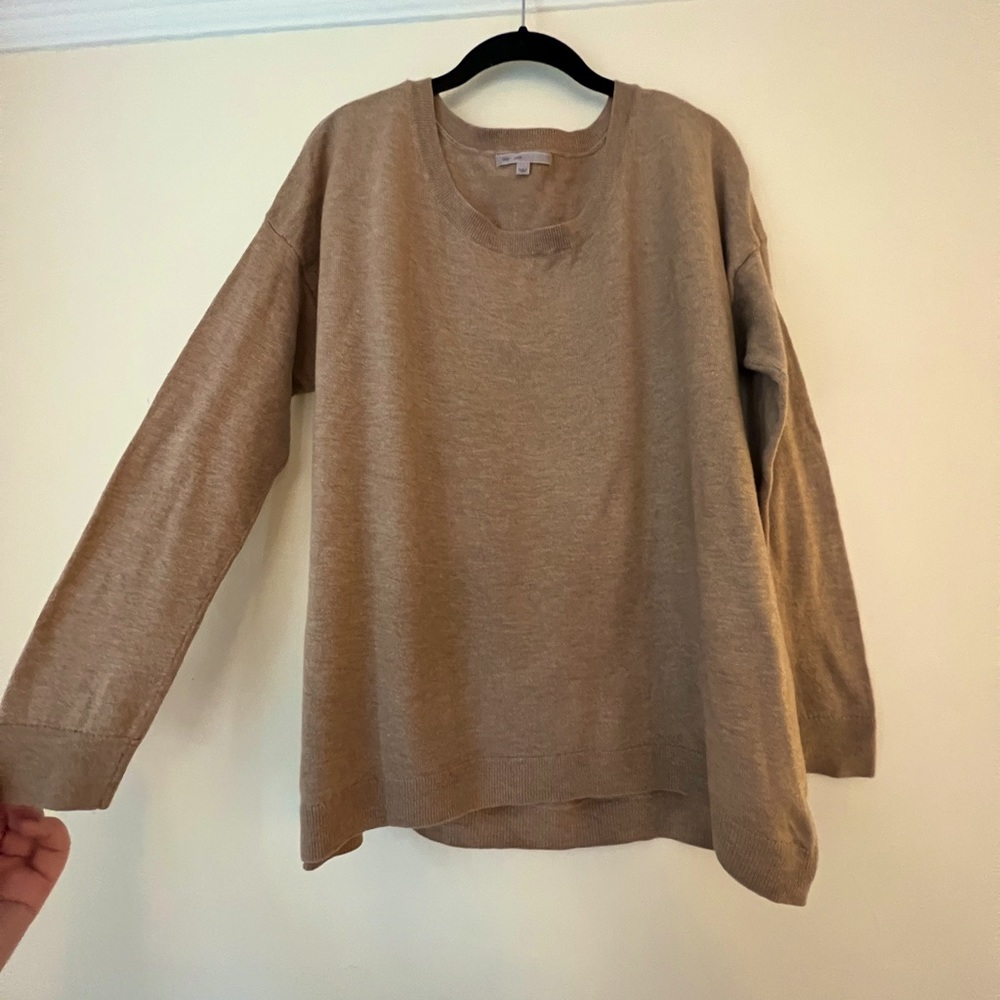 Gap over size sweater